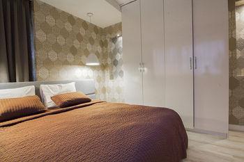 Hotel My