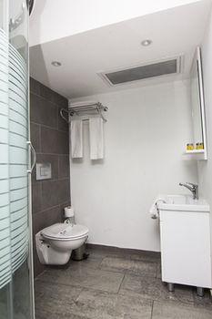 Hotel My
